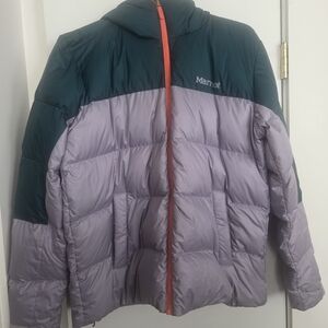 Marmot Womens Down Hooded Jacket